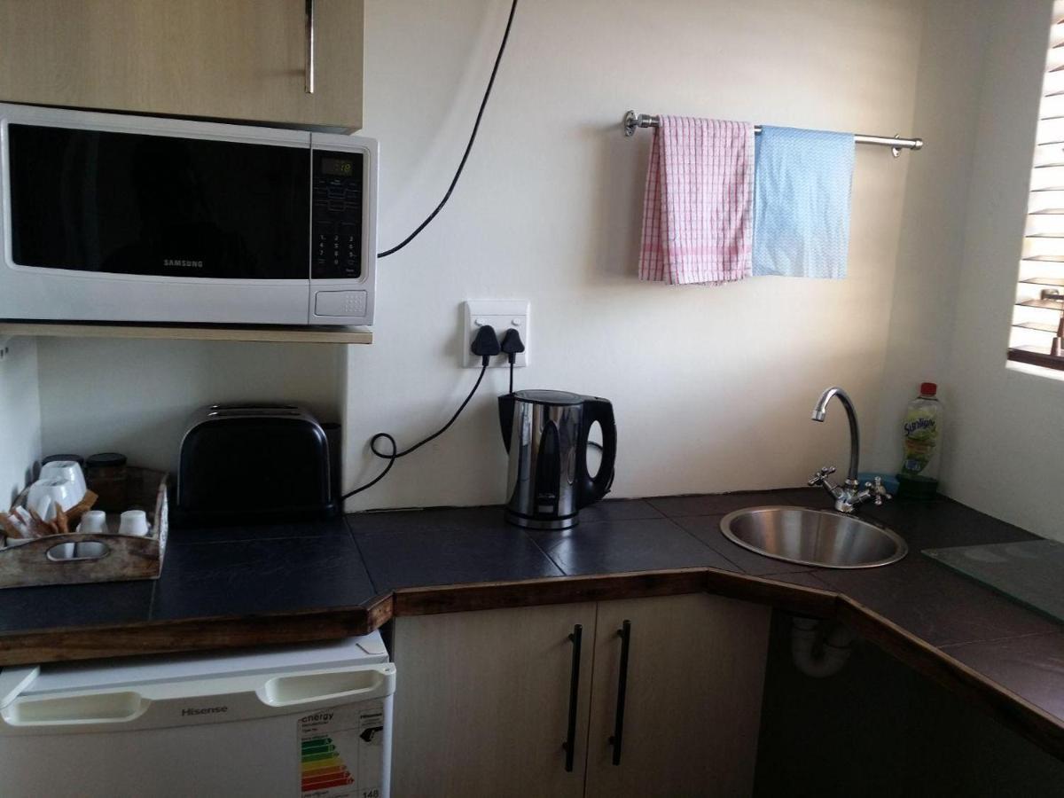 12 On Beach Guest House Saldanha Bay Dış mekan fotoğraf