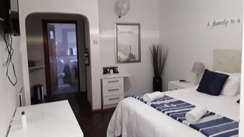 12 On Beach Guest House Saldanha Bay Dış mekan fotoğraf