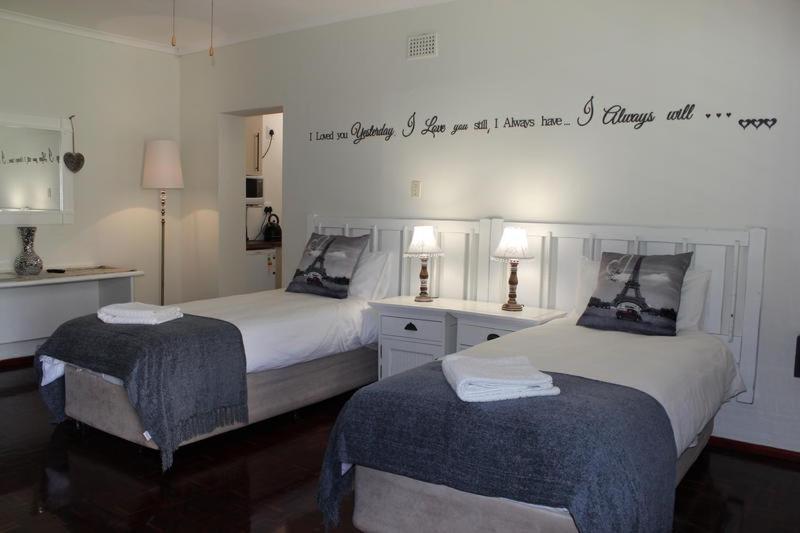 12 On Beach Guest House Saldanha Bay Dış mekan fotoğraf